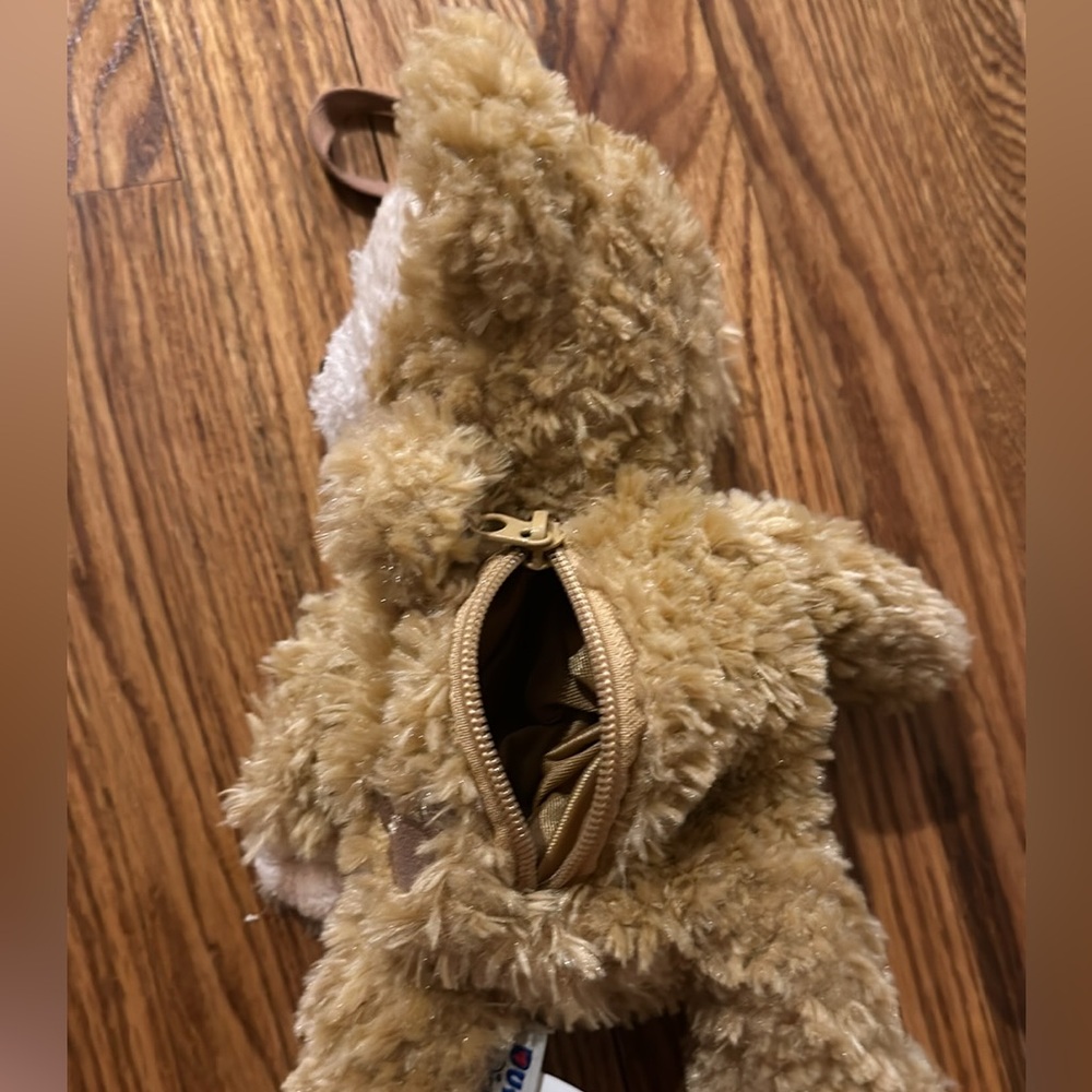 Duffy the Disney Bear wristlet, never used, perfect condition - Picture 6 of 8